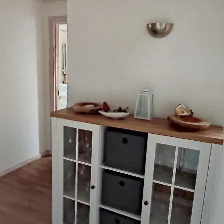 Modern Holiday Home With Garden In Fan Holiday home *