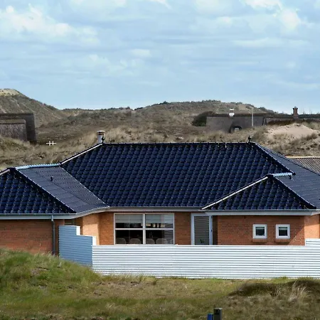 Holiday home Modern Holiday Home With Garden In Fan Sonderho